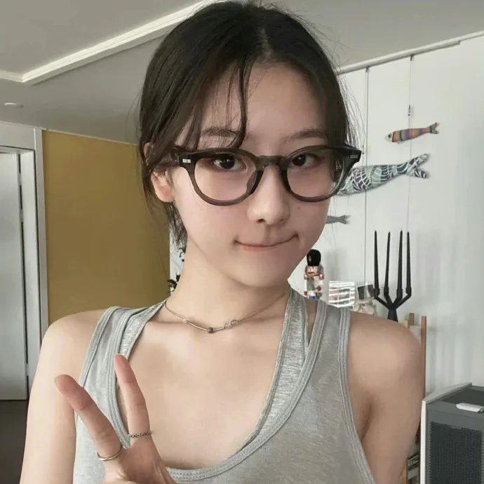 人小嘴大